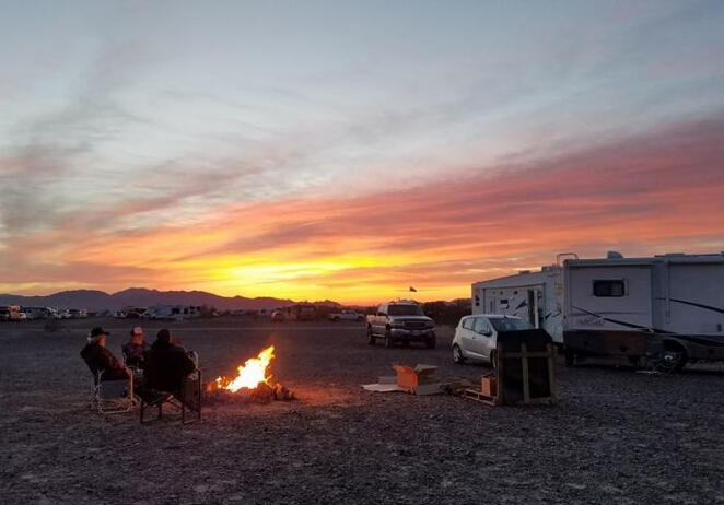 A fire at sunset in Quartzsite. Does it get any better? A fire at sunset in Quartzsite. Does it get any better?